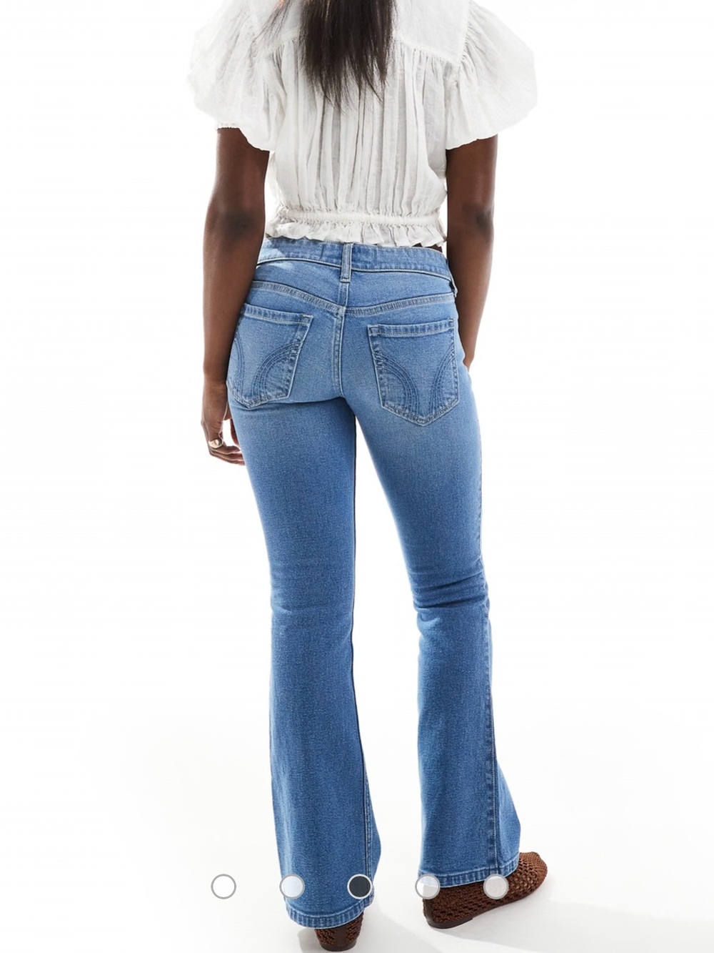 Hollister Low-Rise Boot Jeans Size 4R - Picture 4 of 8